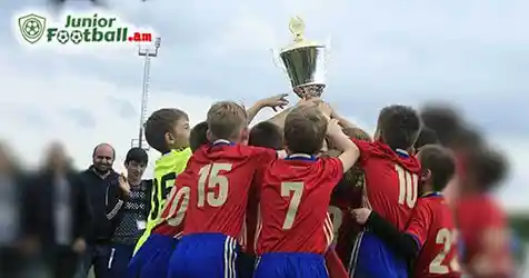 juniorfootball.am maxcup2017-gavat